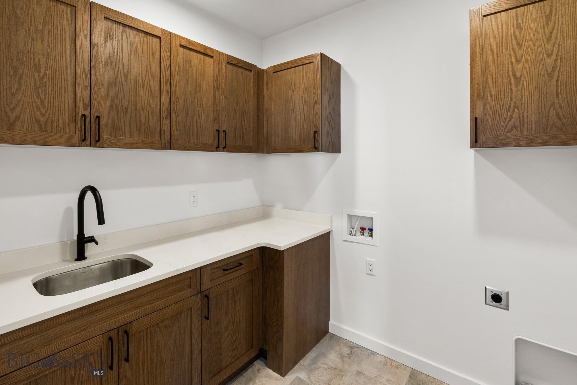 Bozeman, Montana 59718, United States, 4 Bedrooms Bedrooms, ,3 BathroomsBathrooms,Residential,Contingent,70584