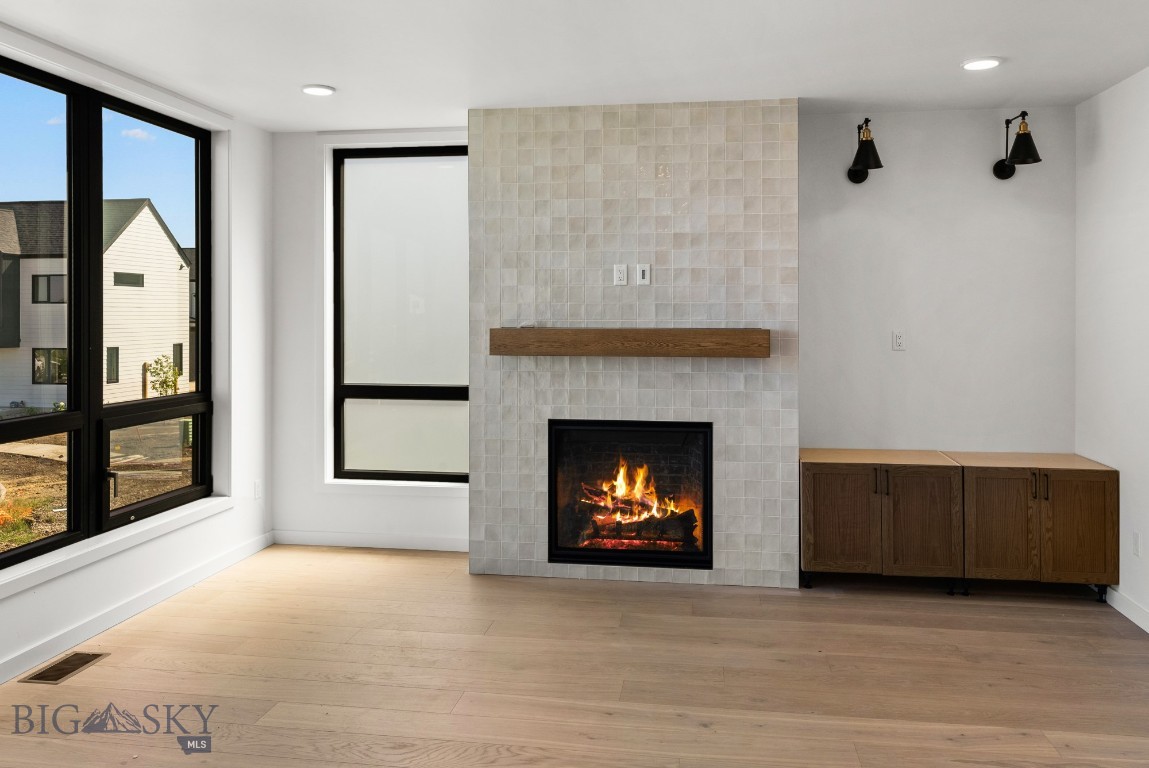 Bozeman, Montana 59718, United States, 4 Bedrooms Bedrooms, ,3 BathroomsBathrooms,Residential,Contingent,70584