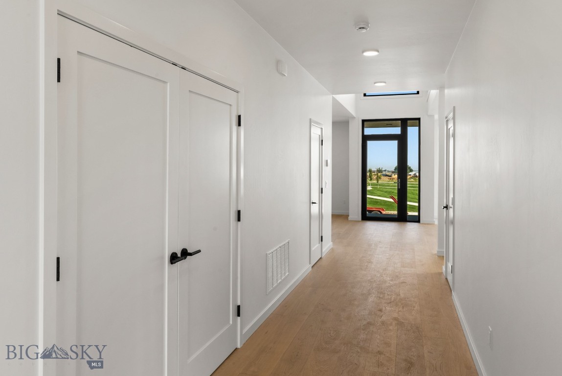 Bozeman, Montana 59718, United States, 4 Bedrooms Bedrooms, ,3 BathroomsBathrooms,Residential,Contingent,70584