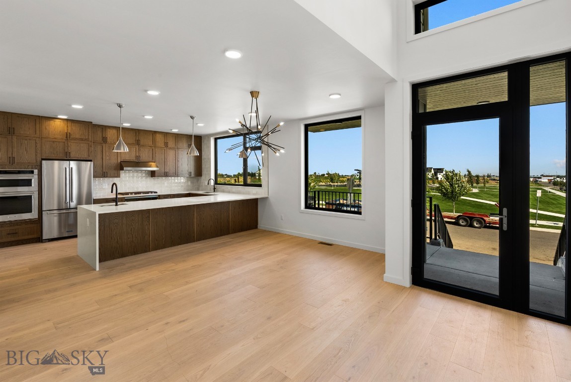 Bozeman, Montana 59718, United States, 4 Bedrooms Bedrooms, ,3 BathroomsBathrooms,Residential,Contingent,70584