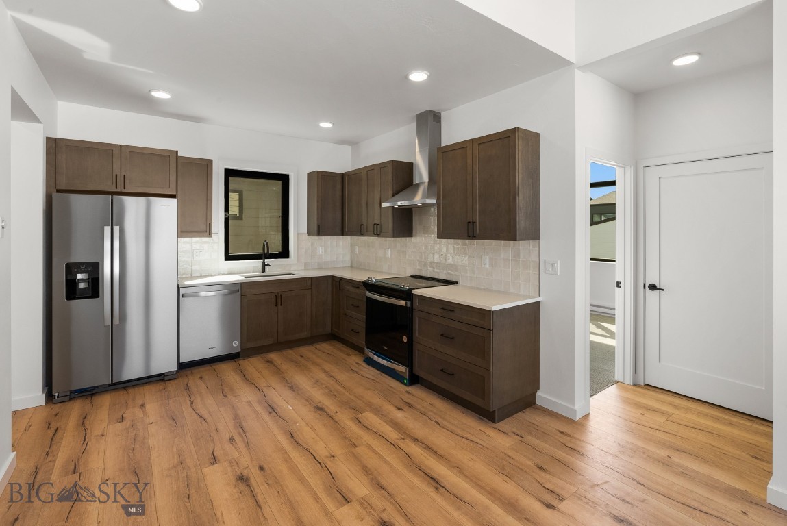 Bozeman, Montana 59718, United States, 4 Bedrooms Bedrooms, ,3 BathroomsBathrooms,Residential,Contingent,70584