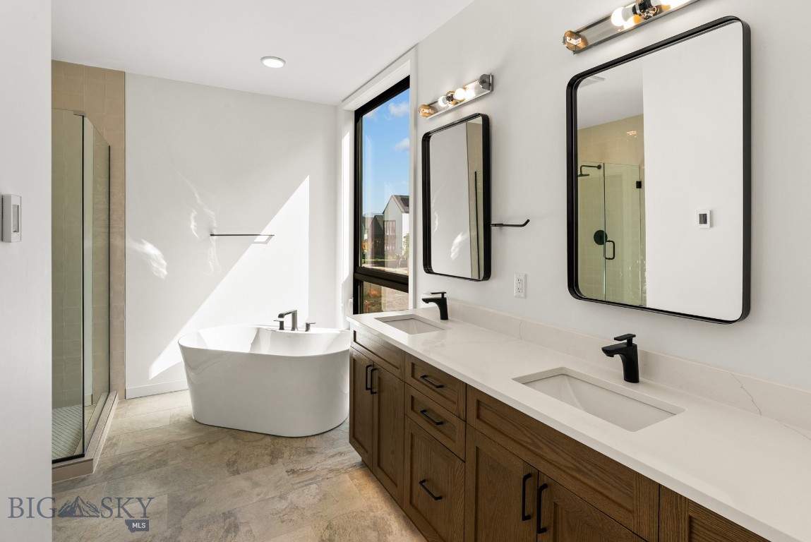 Bozeman, Montana 59718, United States, 4 Bedrooms Bedrooms, ,3 BathroomsBathrooms,Residential,Contingent,70584