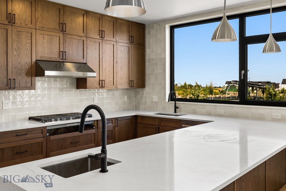 Bozeman, Montana 59718, United States, 4 Bedrooms Bedrooms, ,3 BathroomsBathrooms,Residential,Contingent,70584