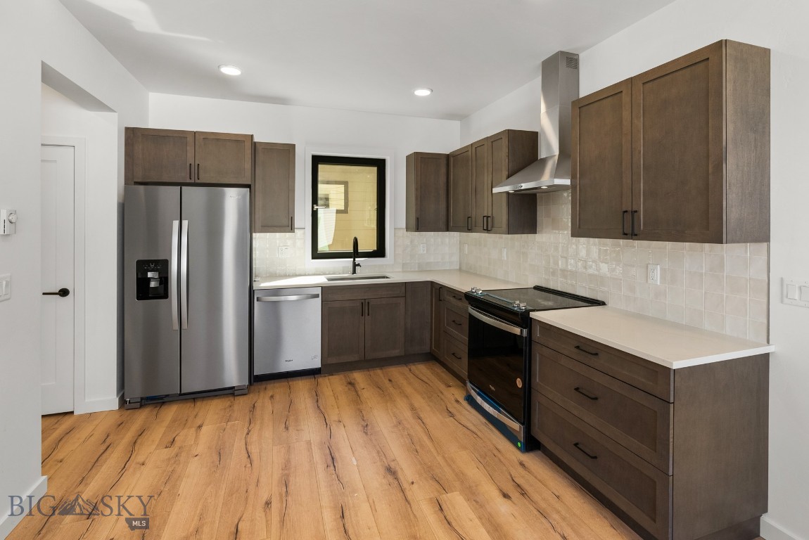 Bozeman, Montana 59718, United States, 4 Bedrooms Bedrooms, ,3 BathroomsBathrooms,Residential,Contingent,70584