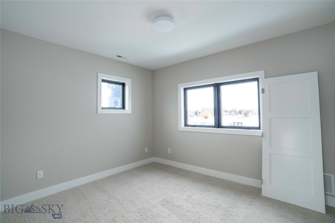 Creekside Meadows - Residential