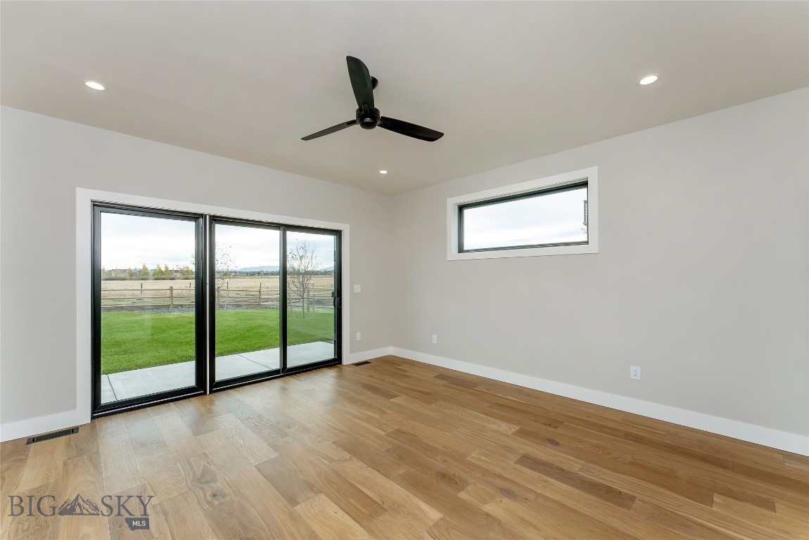 Creekside Meadows - Residential