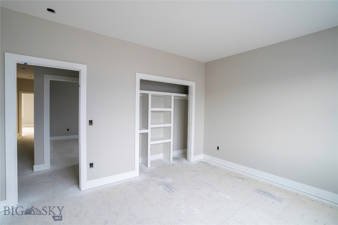 Creekside Meadows - Residential