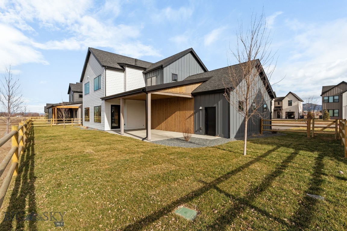 Creekside Meadows - Residential