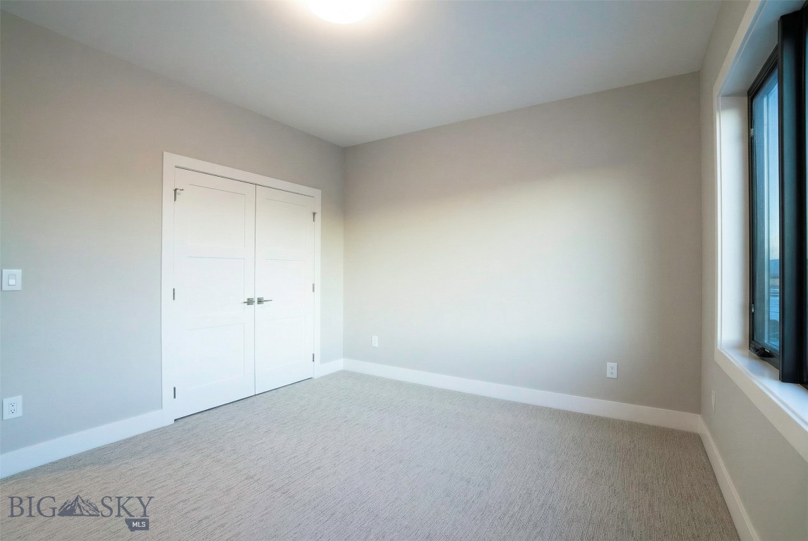 Creekside Meadows - Residential