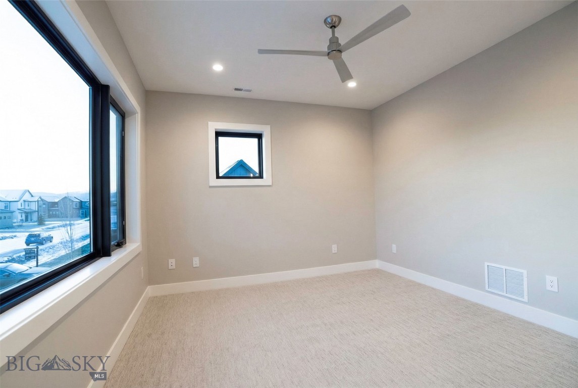 Creekside Meadows - Residential