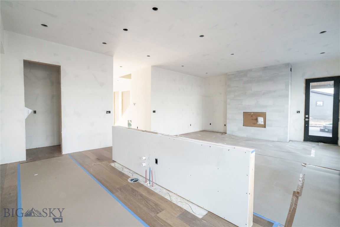 Creekside Meadows - Residential