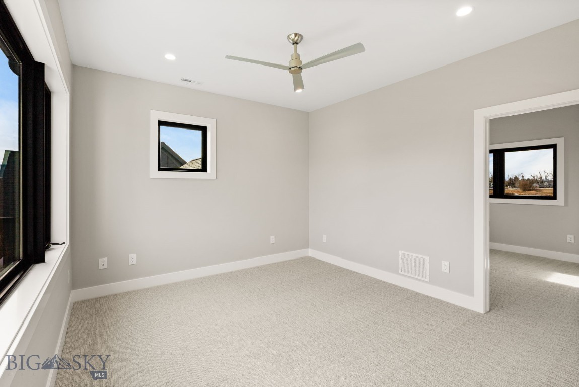 Creekside Meadows - Residential