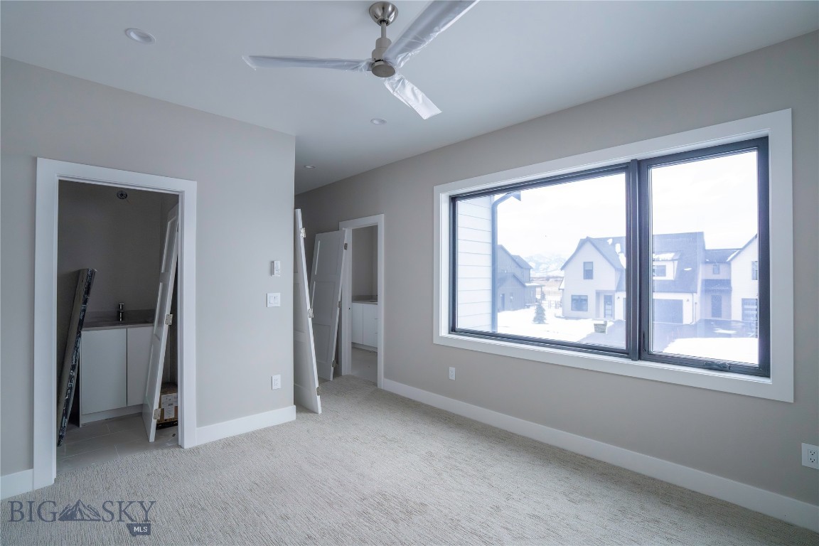 Creekside Meadows - Residential