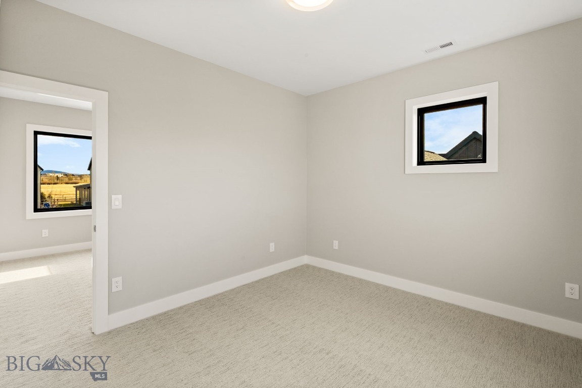 Creekside Meadows - Residential