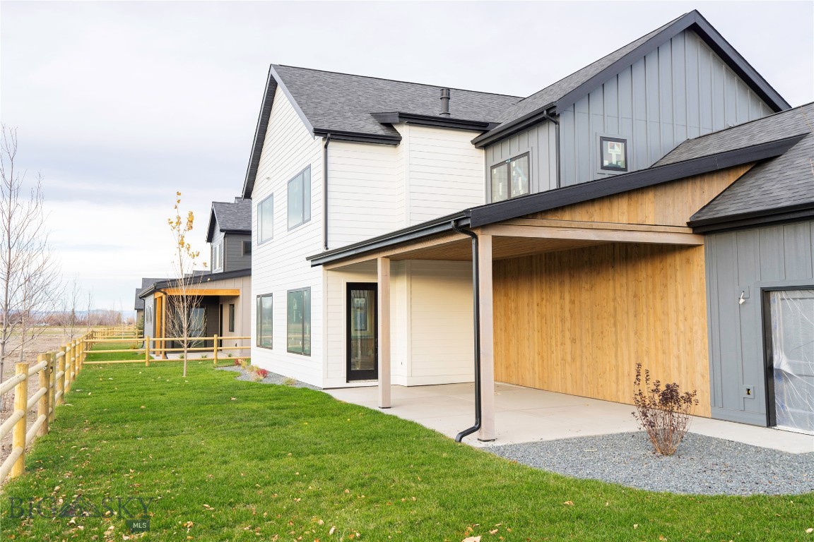 Creekside Meadows - Residential