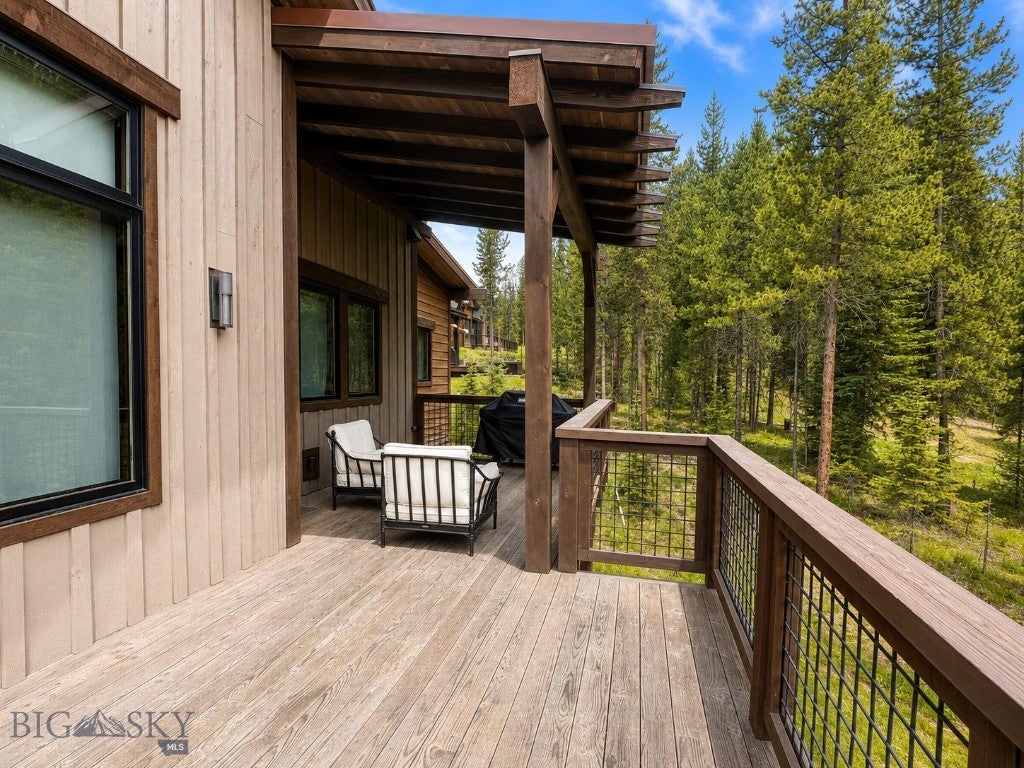321 Outlook Trail
