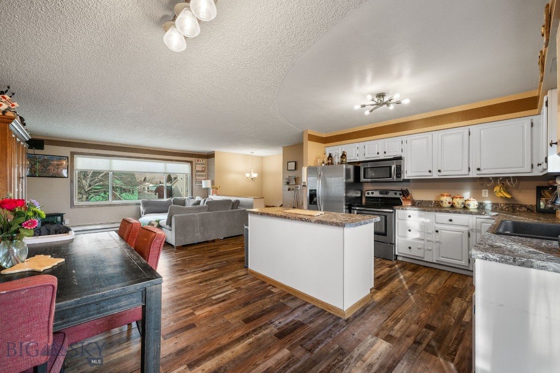 Bellevue Addition Butte - Residential