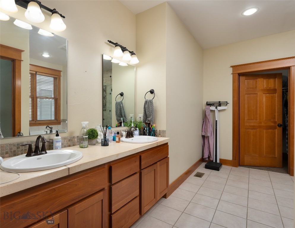 West Meadow - Residential