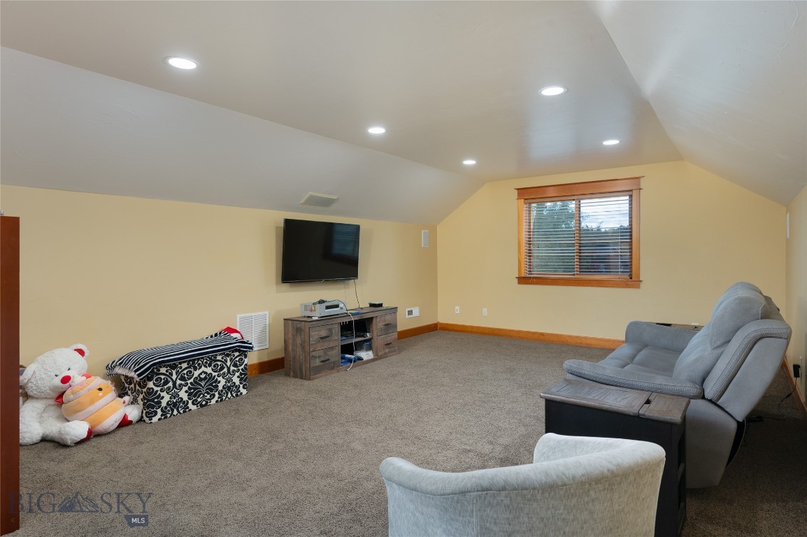 West Meadow - Residential