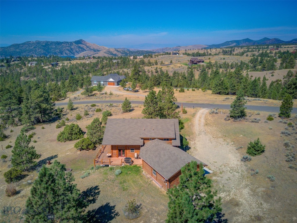 Helena, Montana 59602, United States, 4 Bedrooms Bedrooms, ,3 BathroomsBathrooms,Residential,Contingent,48166