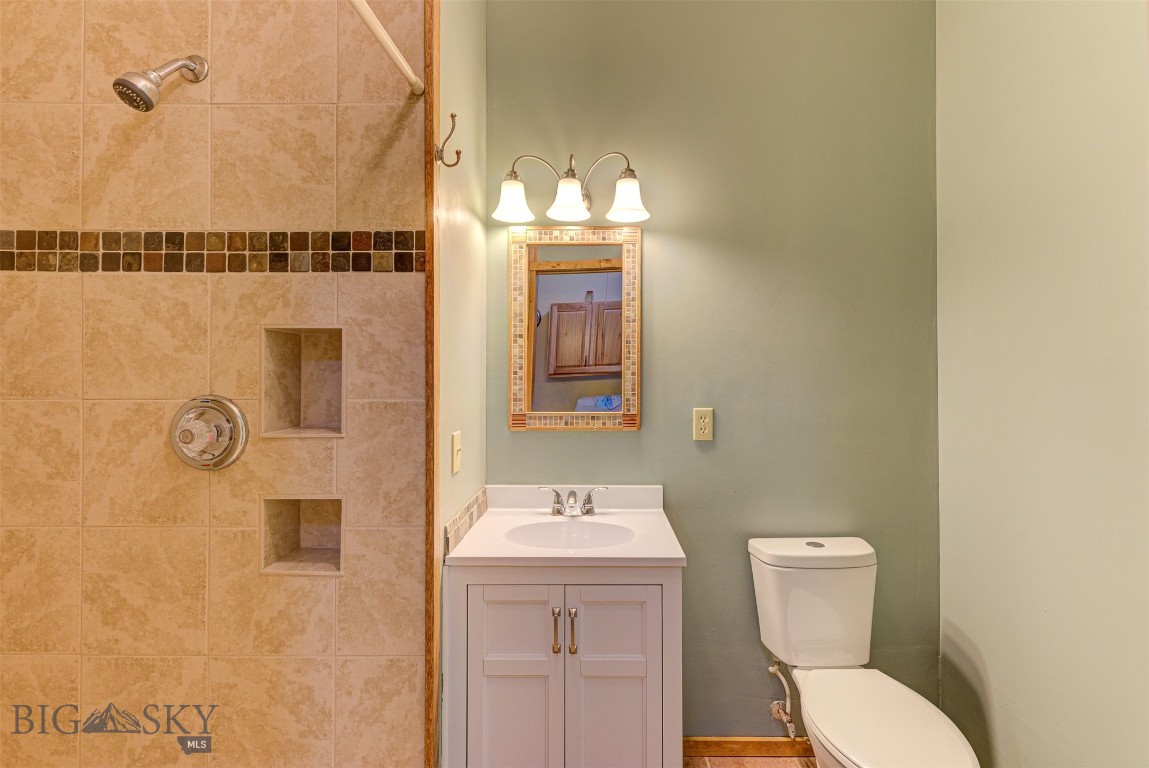 Helena, Montana 59602, United States, 4 Bedrooms Bedrooms, ,3 BathroomsBathrooms,Residential,Contingent,48166