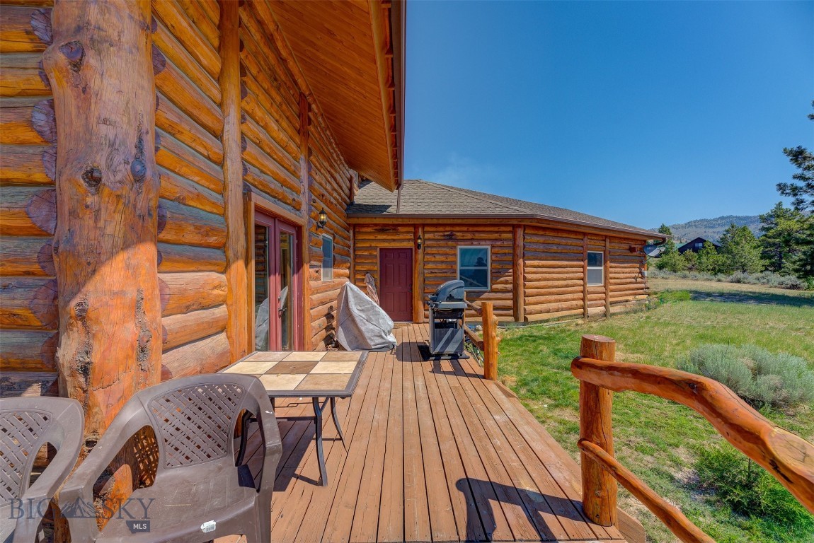 Helena, Montana 59602, United States, 4 Bedrooms Bedrooms, ,3 BathroomsBathrooms,Residential,Contingent,48166