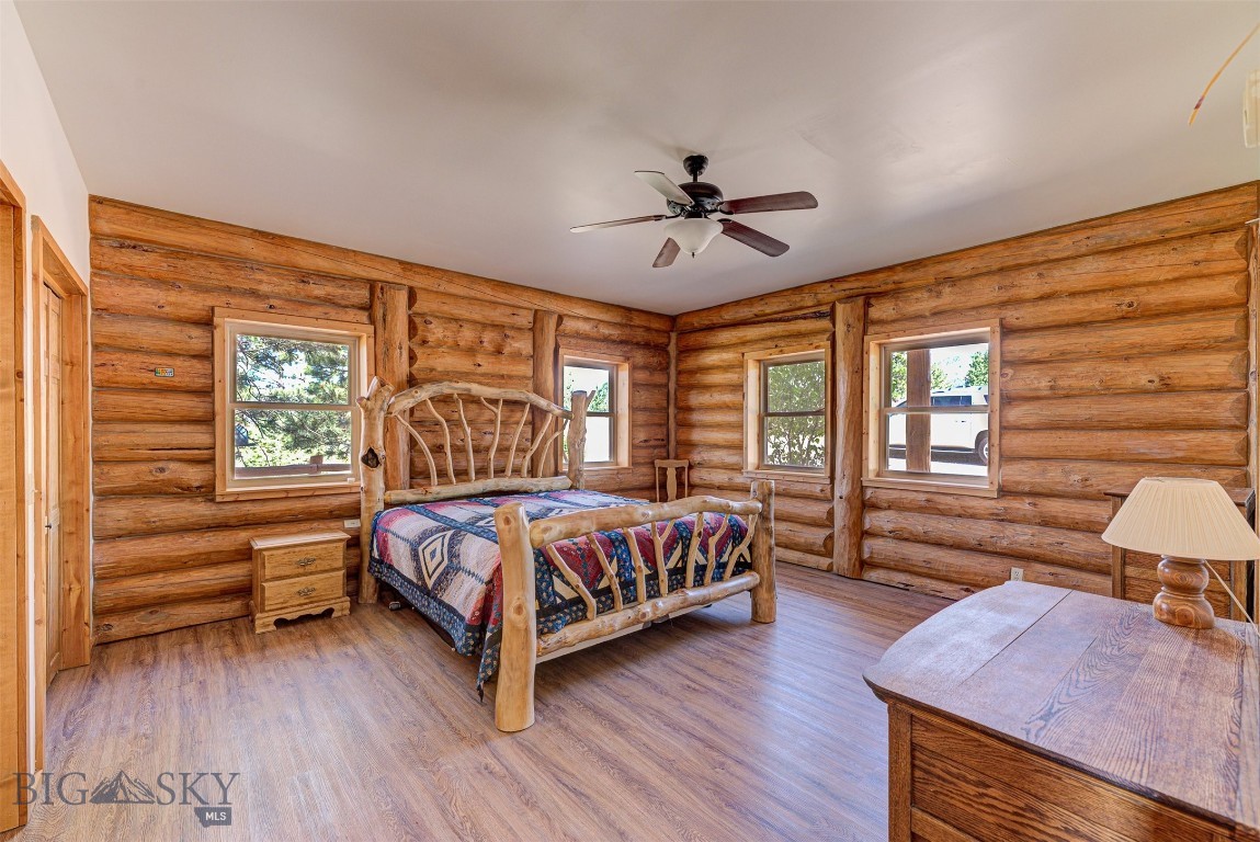 Helena, Montana 59602, United States, 4 Bedrooms Bedrooms, ,3 BathroomsBathrooms,Residential,Contingent,48166