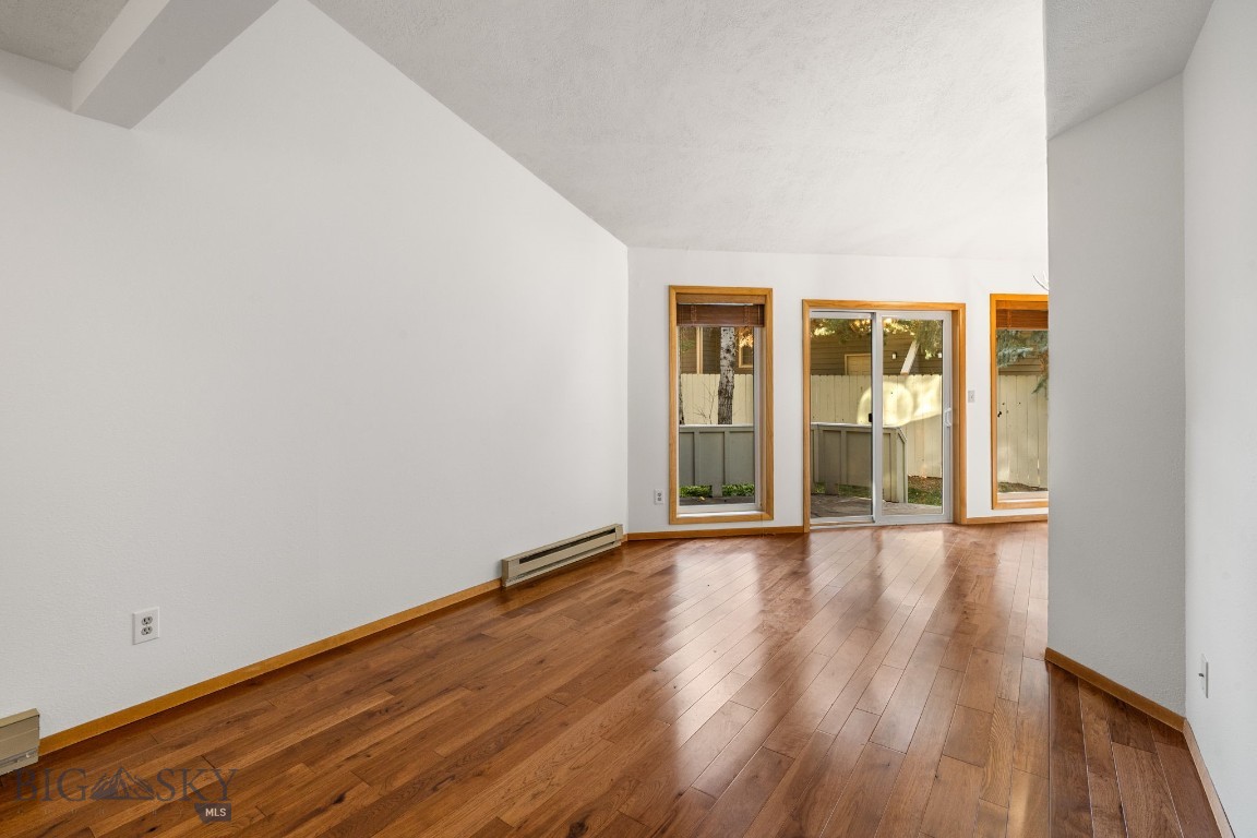 Aspen Grv Condo - Residential