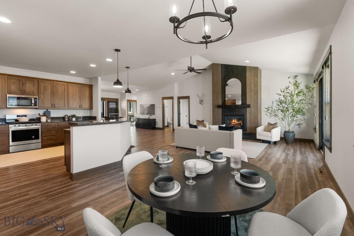 Pioneer Crossing - Residential