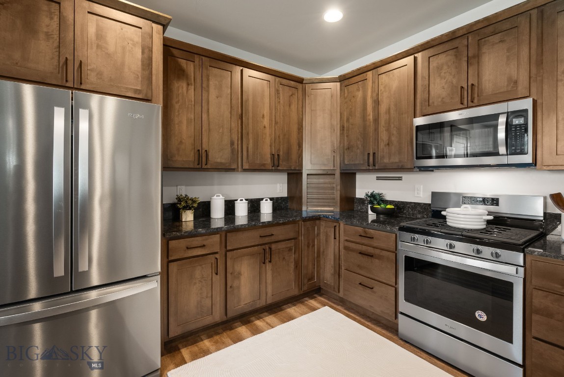 Pioneer Crossing - Residential