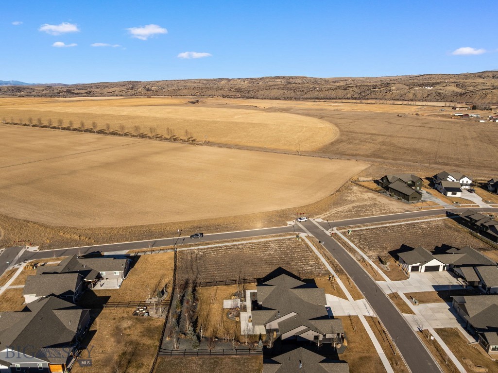 Pioneer Crossing - Residential