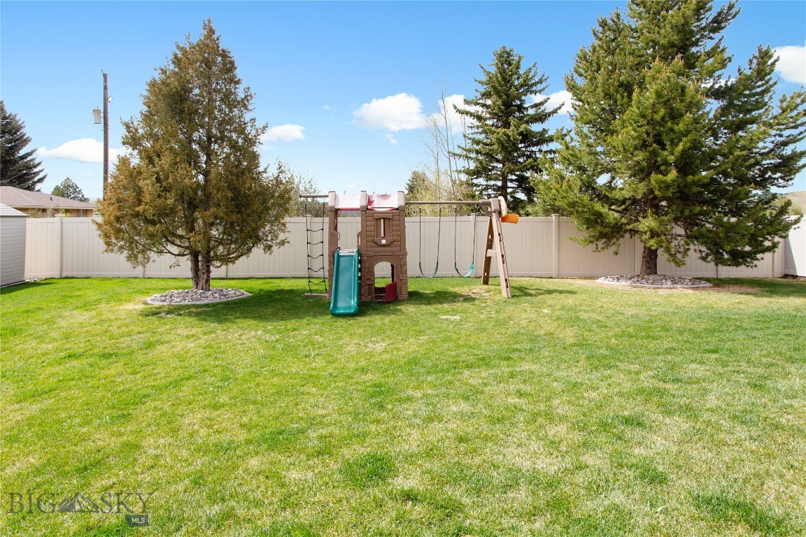 Butte, Montana 59701, United States, 5 Bedrooms Bedrooms, ,3 BathroomsBathrooms,Residential,Active,135374