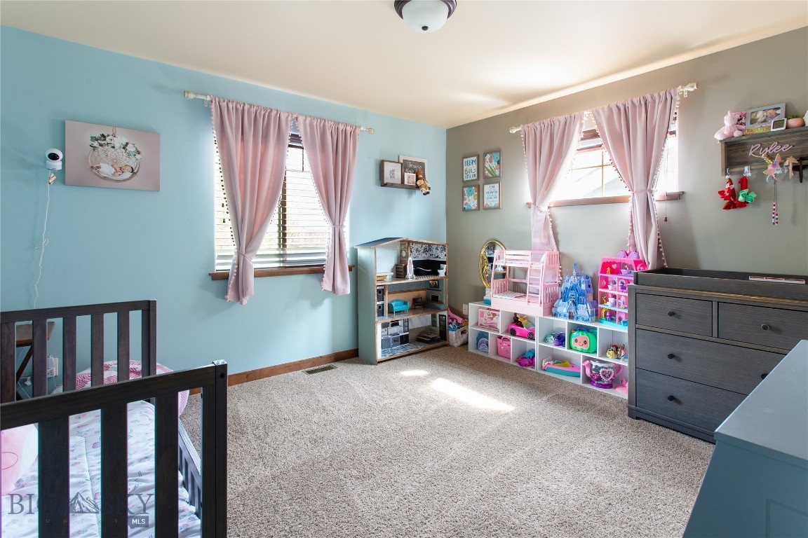 Butte, Montana 59701, United States, 5 Bedrooms Bedrooms, ,3 BathroomsBathrooms,Residential,Active,135374