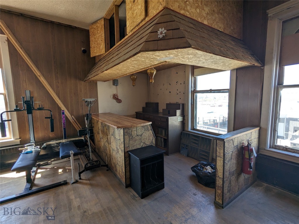 Kings 1 and 2 Old - Land