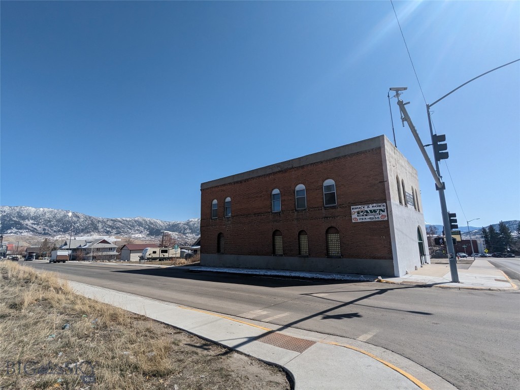 Kings 1 and 2 Old - Land