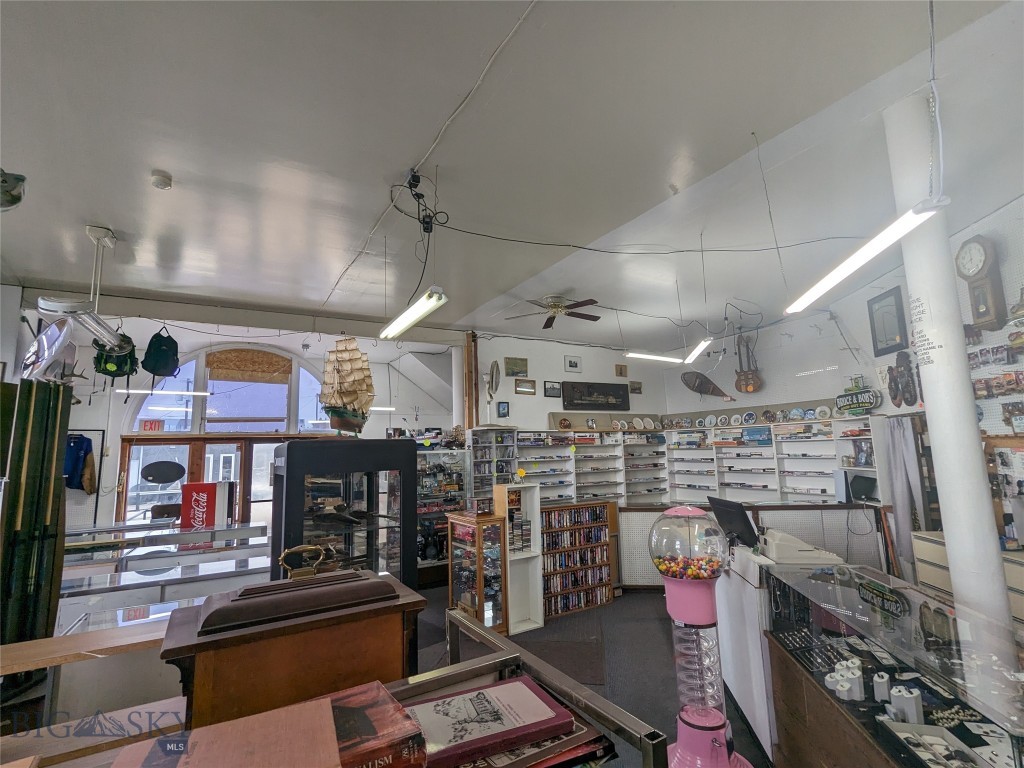 Kings 1 and 2 Old - Land