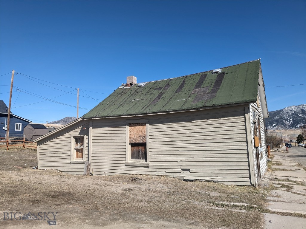 Kings 1 and 2 Old - Land