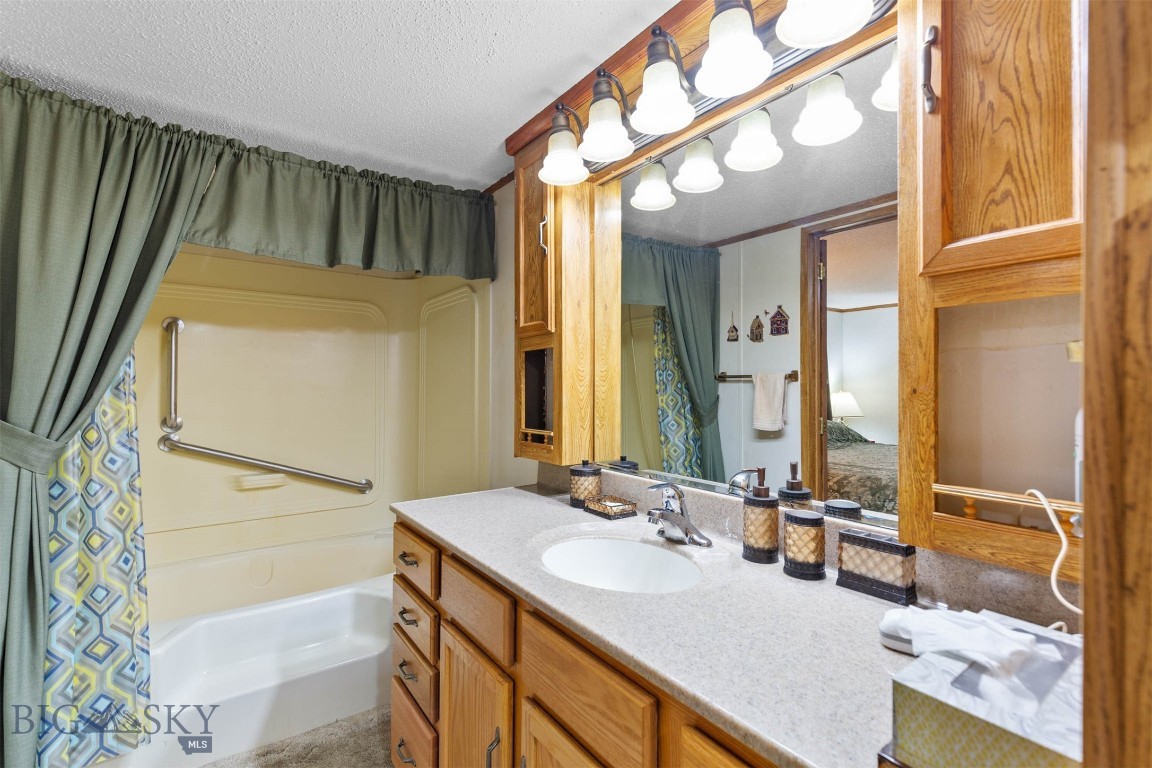 Belgrade, Montana 59714, United States, 3 Bedrooms Bedrooms, ,2 BathroomsBathrooms,Residential,Pending,176394