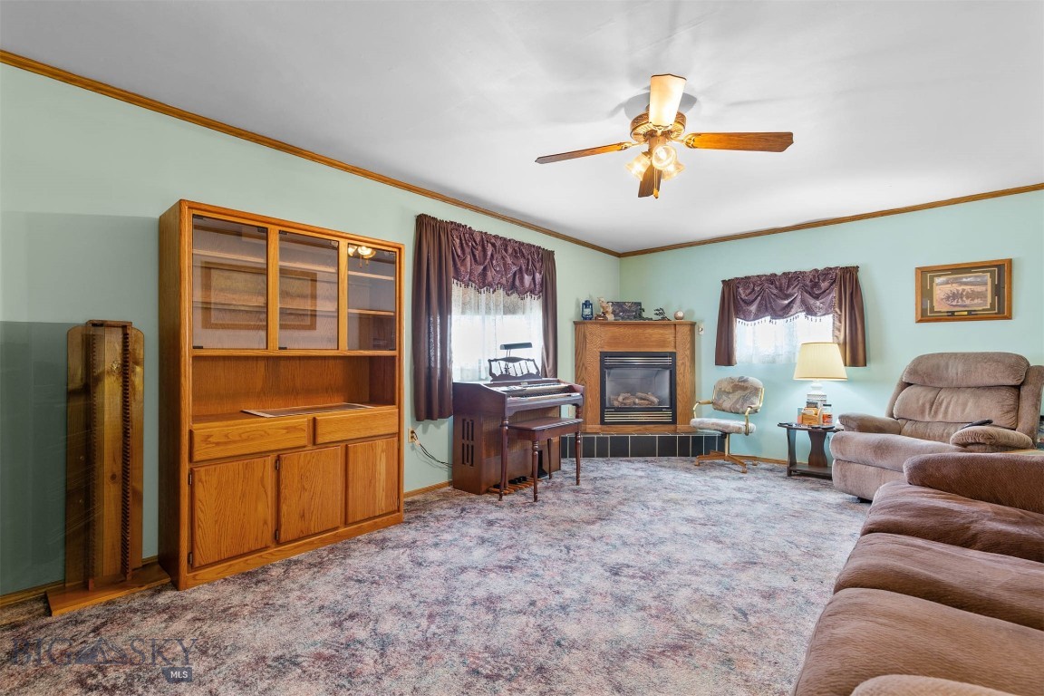 Belgrade, Montana 59714, United States, 3 Bedrooms Bedrooms, ,2 BathroomsBathrooms,Residential,Pending,176394