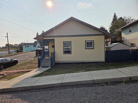 Photo of 961 N Main St, Butte, MT 59701 (MLS # 406150)
