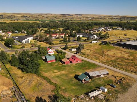 76370 Gallatin Road Gallatin Gateway MT 59730