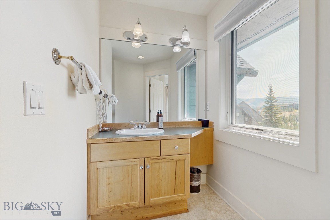 Saddle Ridge Townhomes - Residential