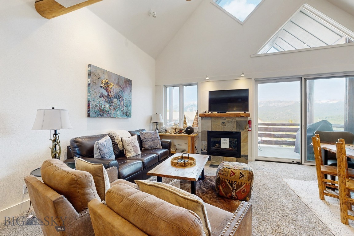 Saddle Ridge Townhomes - Residential