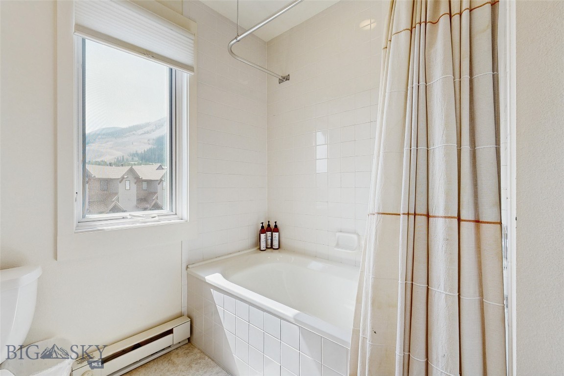 Saddle Ridge Townhomes - Residential