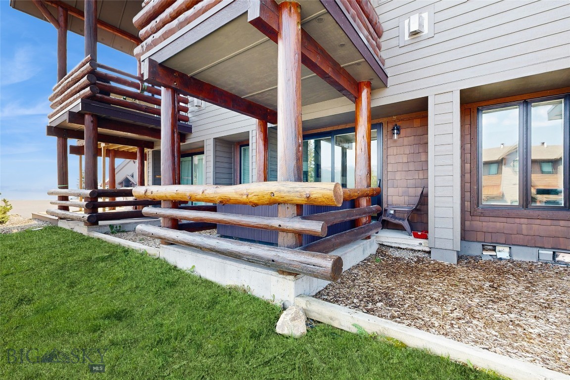 Saddle Ridge Townhomes - Residential