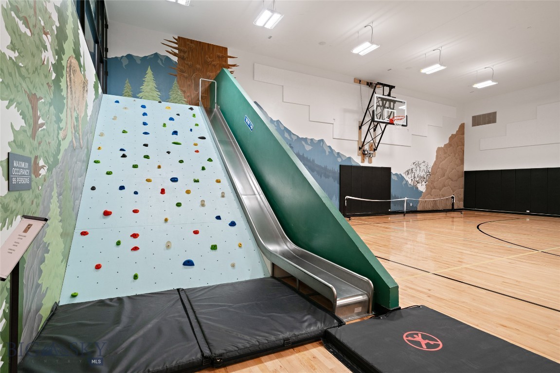 LakeLodge Residences - Residential