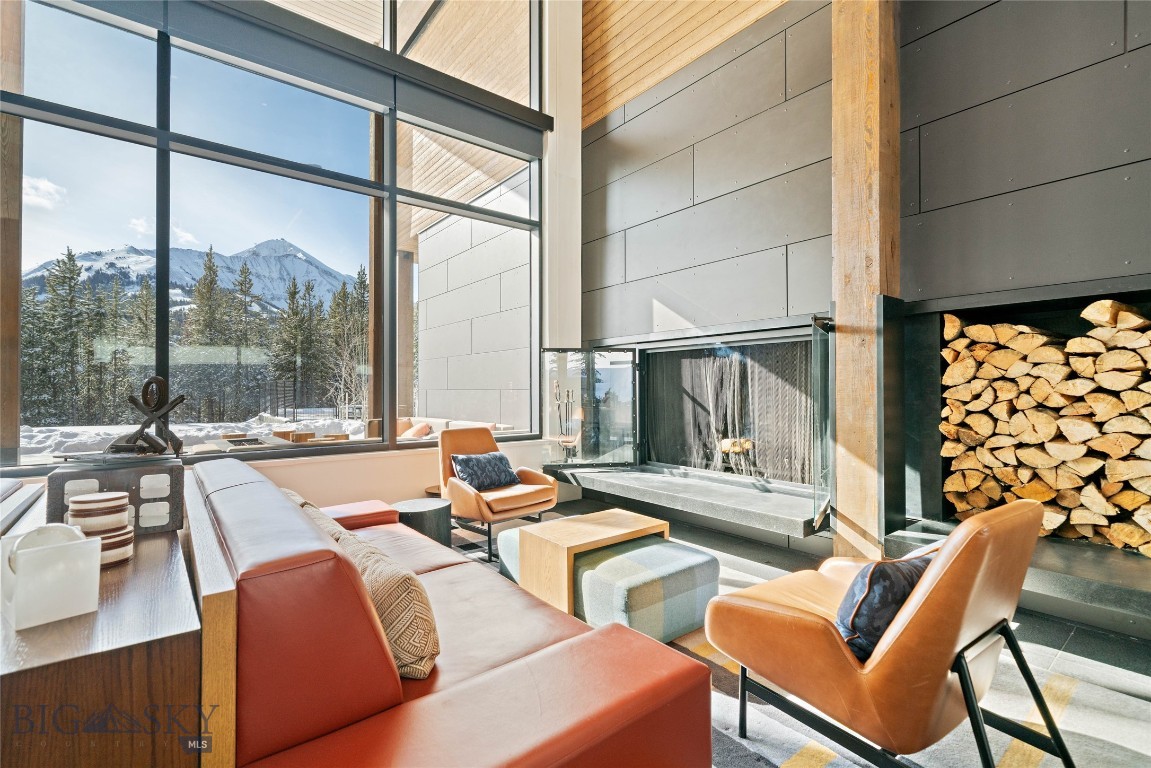 LakeLodge Residences - Residential