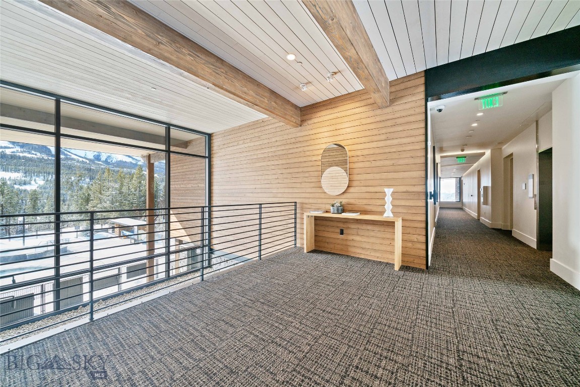 LakeLodge Residences - Residential