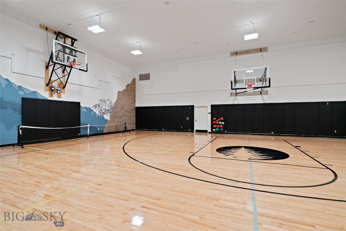 LakeLodge Residences - Residential