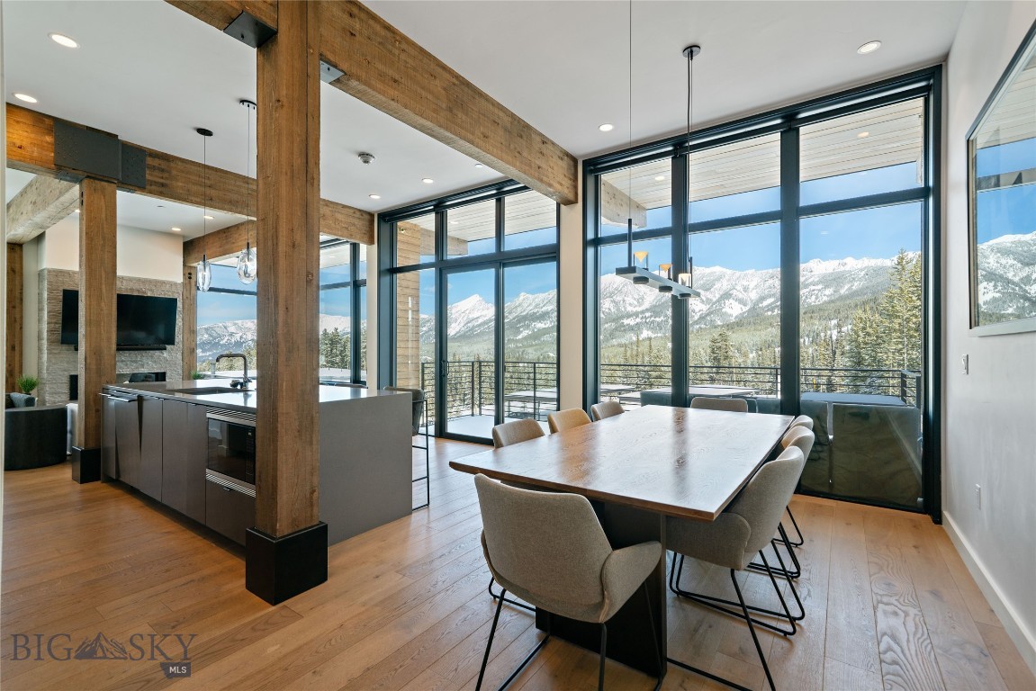 LakeLodge Residences - Residential